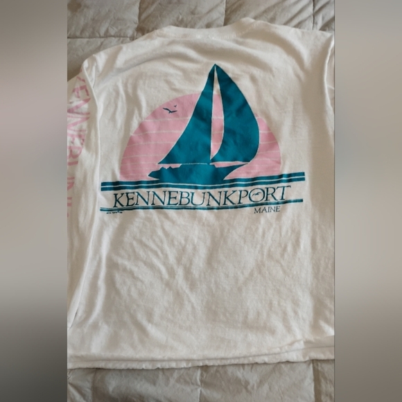 80's VINTAGE White Long Sleeve Cropped Tee with Sailboat Design | Wicked Style - Picture 8 of 10